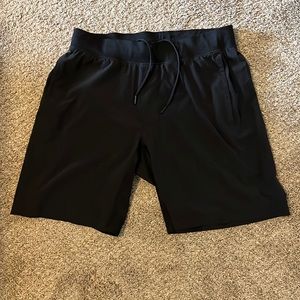 Lululemon Black Pace Breaker 9” lined (compression lining)